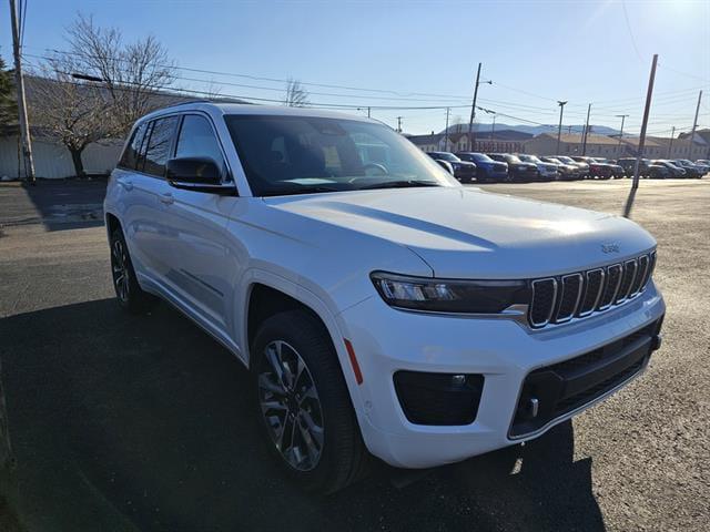 2025 Jeep Grand Cherokee GRAND CHEROKEE OVERLAND 4X4