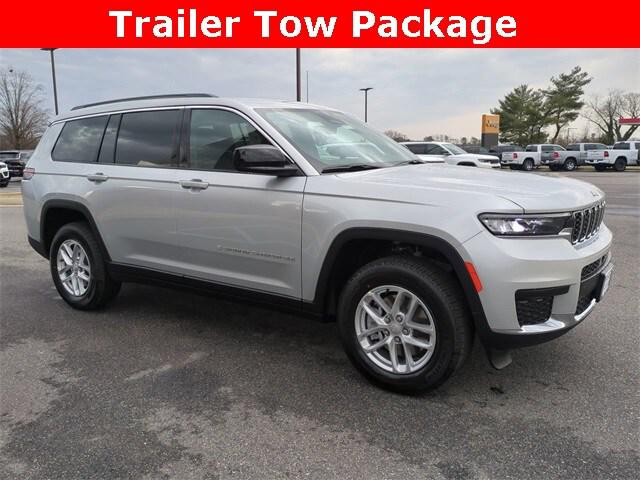 2025 Jeep Grand Cherokee GRAND CHEROKEE L LAREDO 4X4