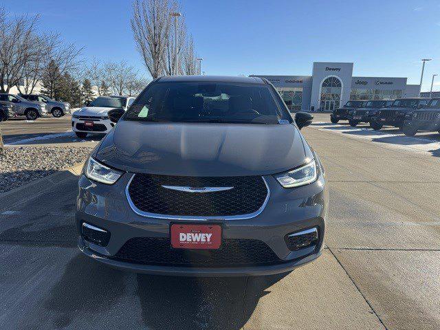 2025 Chrysler Pacifica PACIFICA SELECT