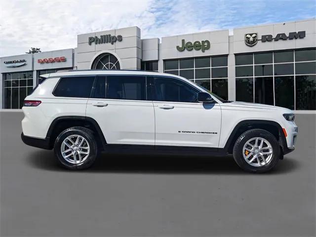 2021 Jeep Grand Cherokee L Laredo 4x2