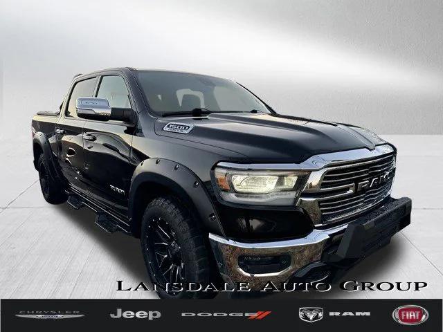 2020 RAM 1500 Laramie Crew Cab 4x4 57 Box