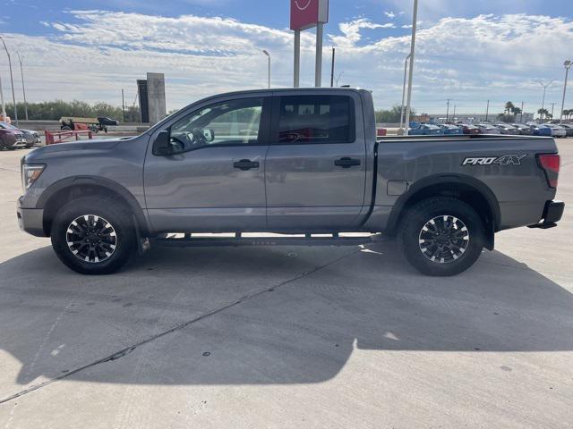 2023 Nissan TITAN Crew Cab PRO-4X 4x4