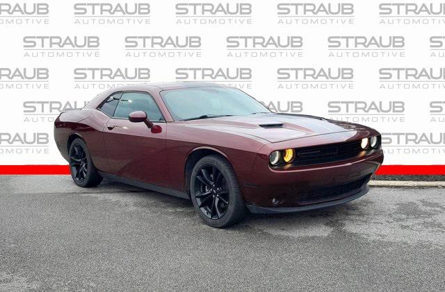 2017 Dodge Challenger SXT Plus