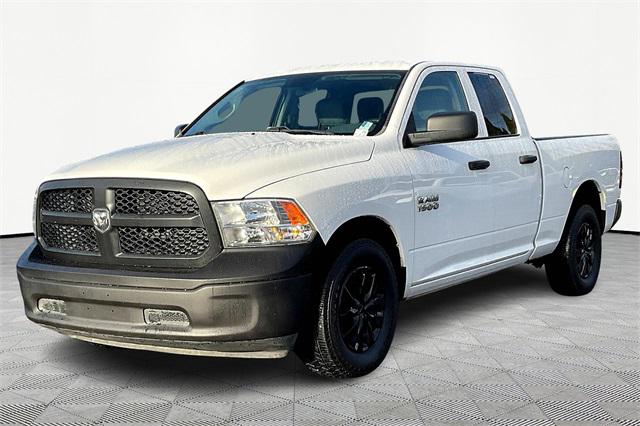 2017 RAM 1500 Tradesman Quad Cab 4x2 64 Box