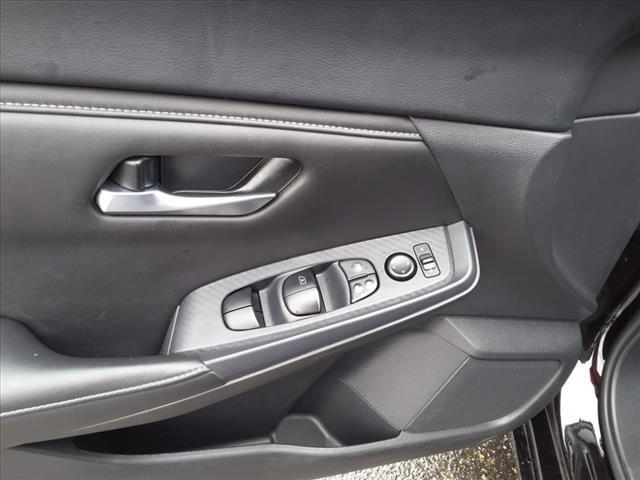 2023 Nissan Sentra SV Xtronic CVT