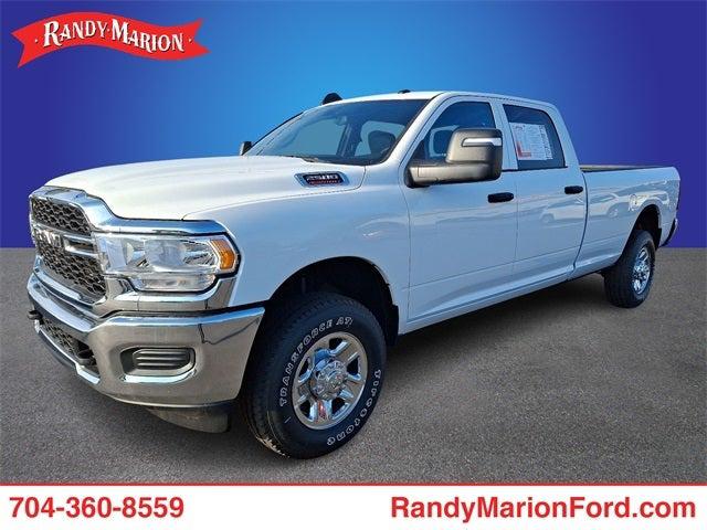 2023 RAM 2500 Tradesman Crew Cab 4x4 8 Box