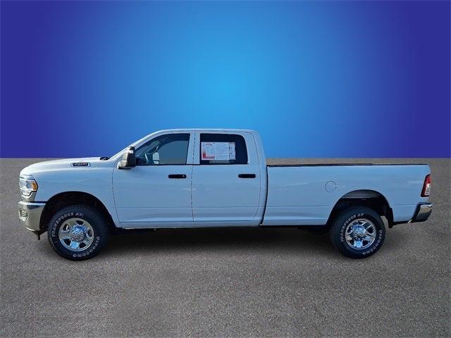 2023 RAM 2500 Tradesman Crew Cab 4x4 8 Box