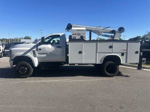 2024 Chevrolet Silverado 6500HD 1WT