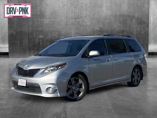 2012 Toyota Sienna