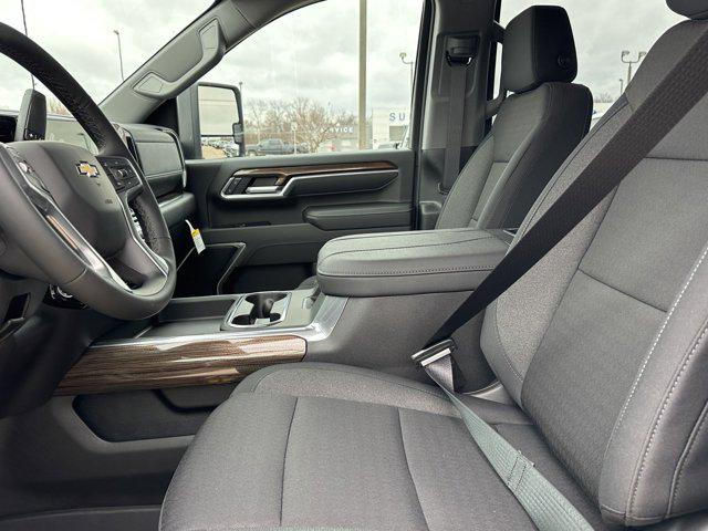 2025 Chevrolet Silverado 3500HD LT