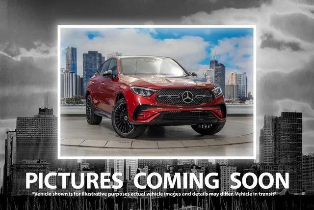 2025 Mercedes-Benz GLC 300