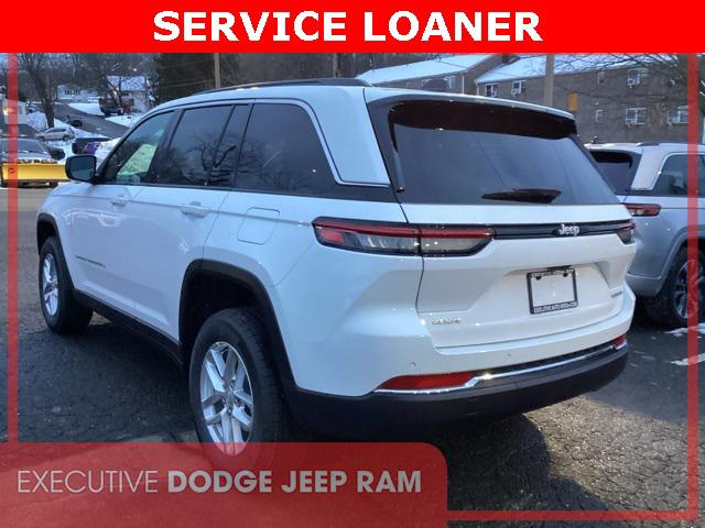 2025 Jeep Grand Cherokee GRAND CHEROKEE LAREDO X 4X4