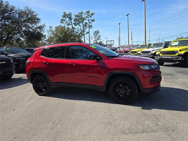 2025 Jeep Compass COMPASS LATITUDE 4X4