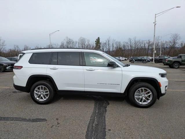 2025 Jeep Grand Cherokee GRAND CHEROKEE L LAREDO X 4X4
