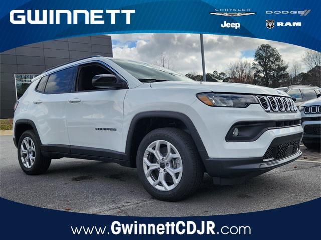 2025 Jeep Compass COMPASS LATITUDE 4X4