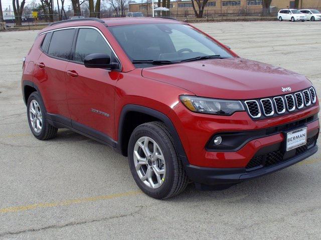 2025 Jeep Compass COMPASS LATITUDE 4X4