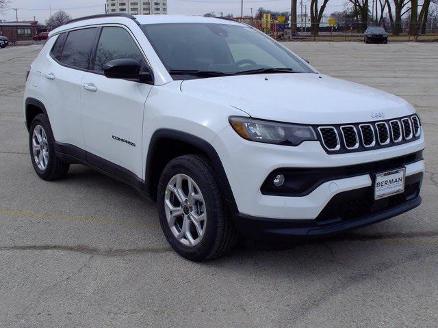 2025 Jeep Compass COMPASS LATITUDE 4X4