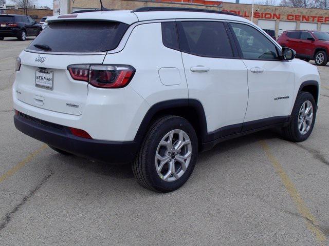 2025 Jeep Compass COMPASS LATITUDE 4X4