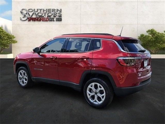 2025 Jeep Compass COMPASS LATITUDE 4X4