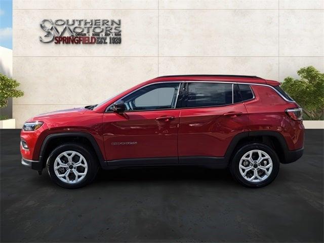 2025 Jeep Compass COMPASS LATITUDE 4X4