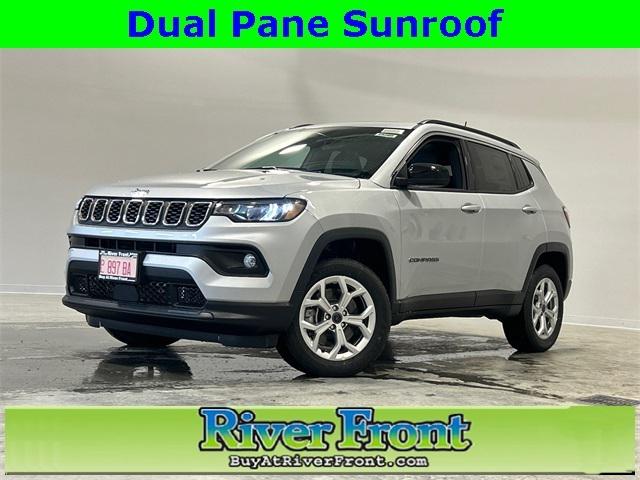 2025 Jeep Compass COMPASS LATITUDE 4X4