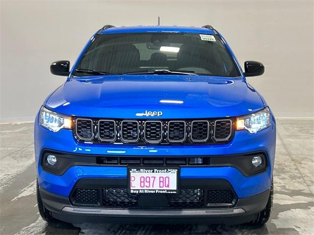 2025 Jeep Compass COMPASS LATITUDE 4X4