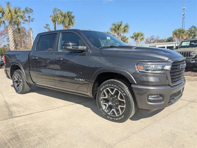 2025 RAM Ram 1500 RAM 1500 LARAMIE CREW CAB 4X4 57 BOX