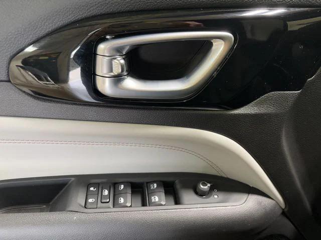 2025 Jeep Compass COMPASS LIMITED 4X4