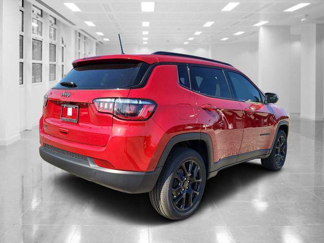2025 Jeep Compass COMPASS LATITUDE 4X4
