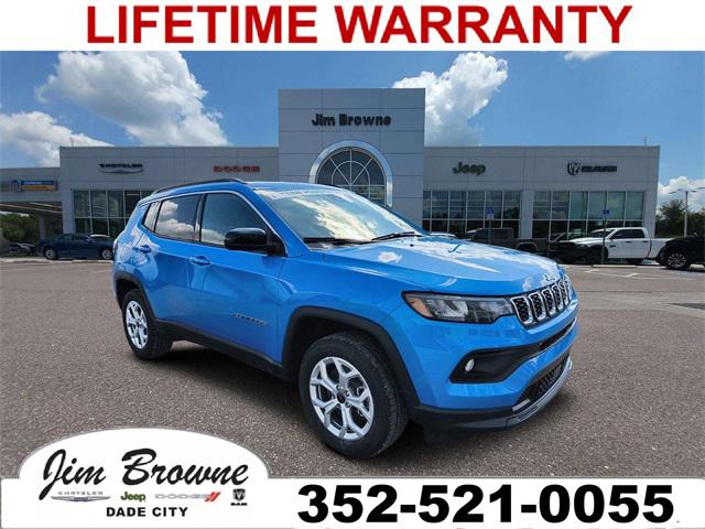 2025 Jeep Compass COMPASS LATITUDE 4X4