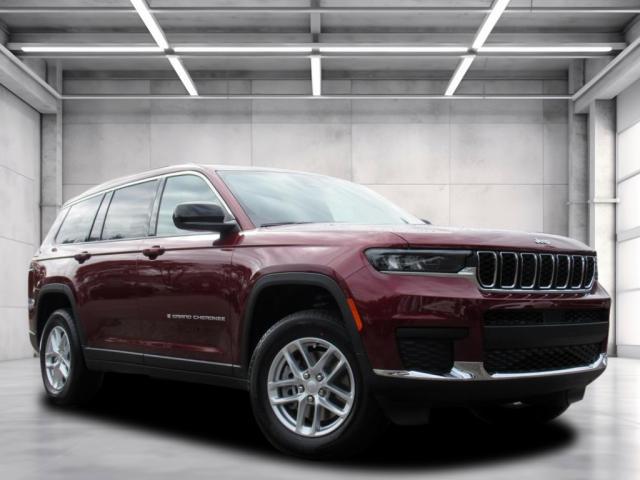 2025 Jeep Grand Cherokee GRAND CHEROKEE L LAREDO X 4X2