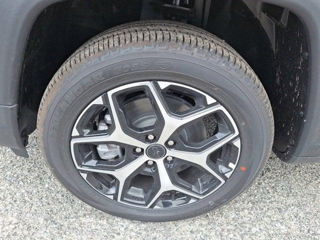 2025 Jeep Compass COMPASS LIMITED 4X4