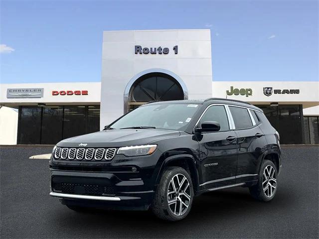 2025 Jeep Compass COMPASS LIMITED 4X4