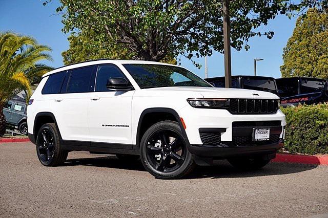 2025 Jeep Grand Cherokee GRAND CHEROKEE L ALTITUDE X 4X4