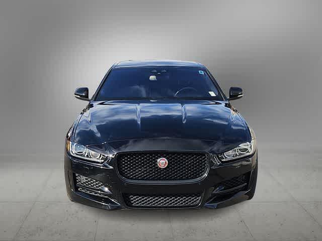 2018 Jaguar XE 25t R-Sport