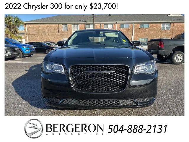 2022 Chrysler 300 Touring