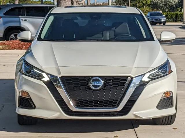 2021 Nissan Altima SV FWD