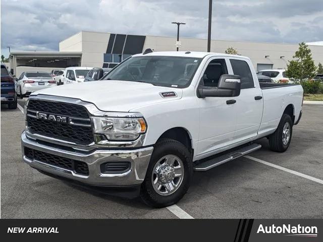 2023 RAM 2500 Tradesman Crew Cab 4x2 8 Box