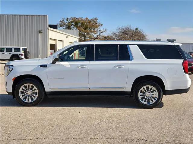 2023 GMC Yukon XL 4WD SLT