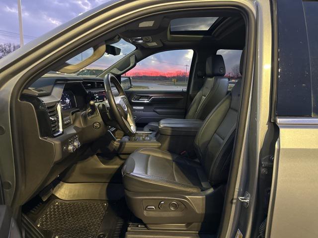 2024 GMC Sierra 1500 4WD Crew Cab Short Box Denali