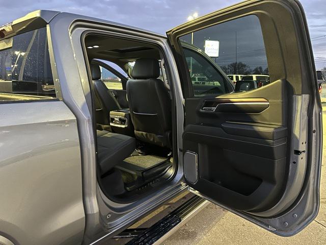 2024 GMC Sierra 1500 4WD Crew Cab Short Box Denali
