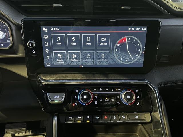 2024 GMC Sierra 1500 4WD Crew Cab Short Box Denali