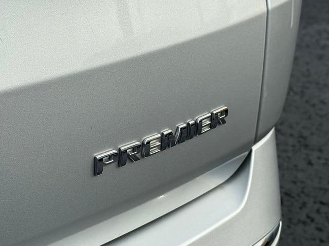 2022 Chevrolet Traverse AWD Premier