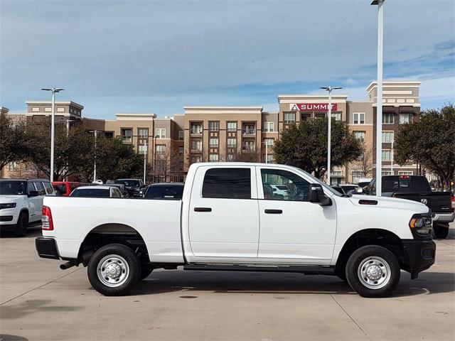 2024 RAM 2500 Tradesman Crew Cab 4x4 64 Box