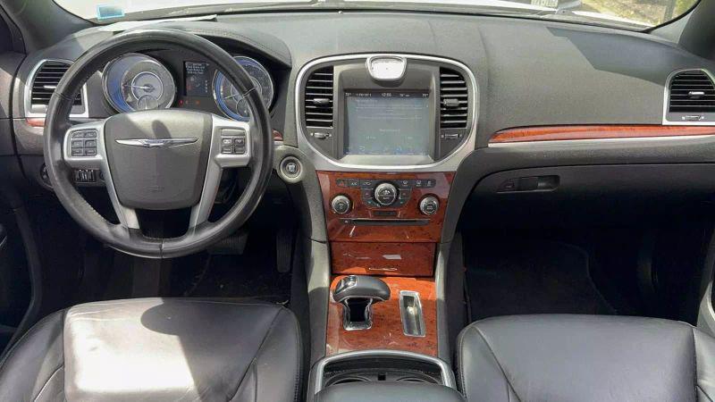 2013 Chrysler 300 Motown