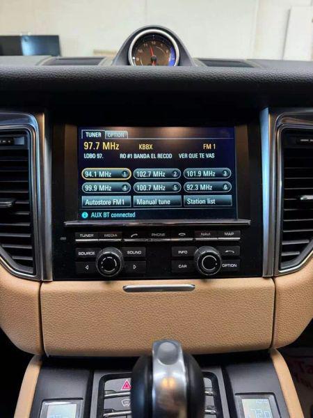 2016 Porsche Macan S
