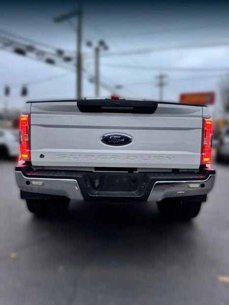 2017 Ford F-450 LARIAT
