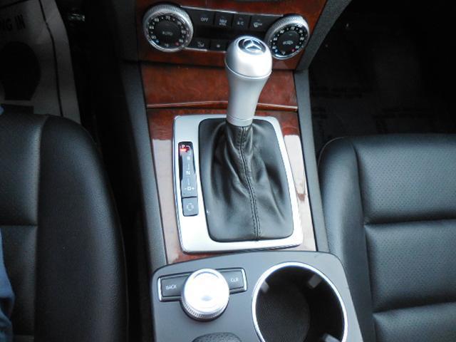 2011 Mercedes-Benz C-CLASS C 300 Luxury 4MATIC
