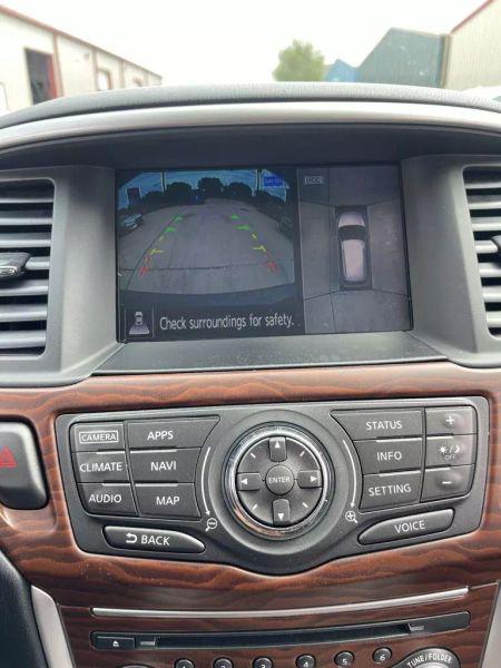 2017 Nissan Pathfinder Platinum