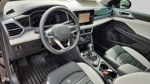 2025 Volkswagen Taos 1.5T SEL